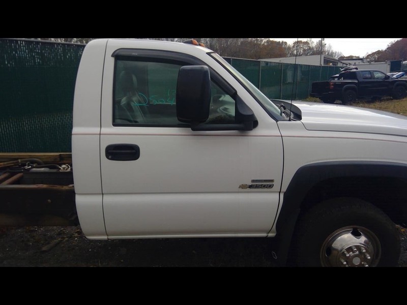 Passenger Front Door Classic Style Manual Fits 99-07 SIERRA 1500 PICKUP 1697592