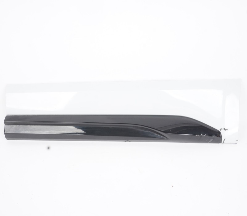 2018 - 2022 Audi Q5 Left Rear Door Lower Molding OEM