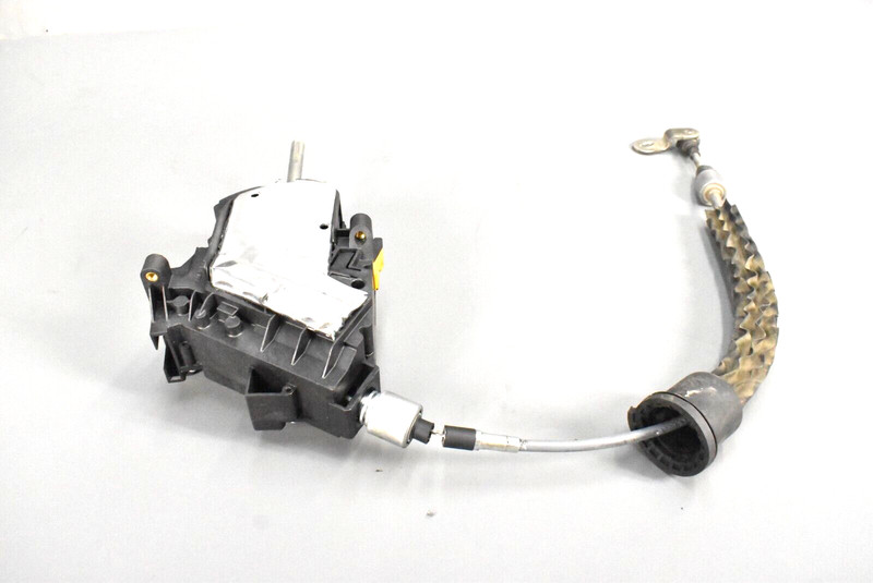 2011-2018 PORSCHE CAYENNE - Automatic Shifter Assembly W/ Linkage 7P5713025N