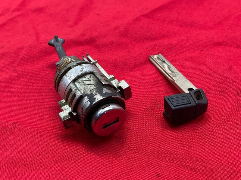 04-10 BMW E63 E64 650 M6 Driver Door Handle Lock Key Blade & Cylinder Set OEM✅