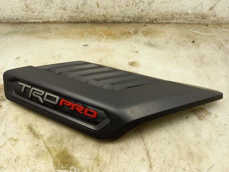 23 24 TOYOTA SEQUOIA TRD PRO PASSENGER RIGHT HOOD AIR VENT
