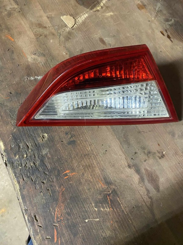 2011 2012 2013 2014 HYUNDAI SONATA LEFT SIDE INNER TAIL LIGHT
