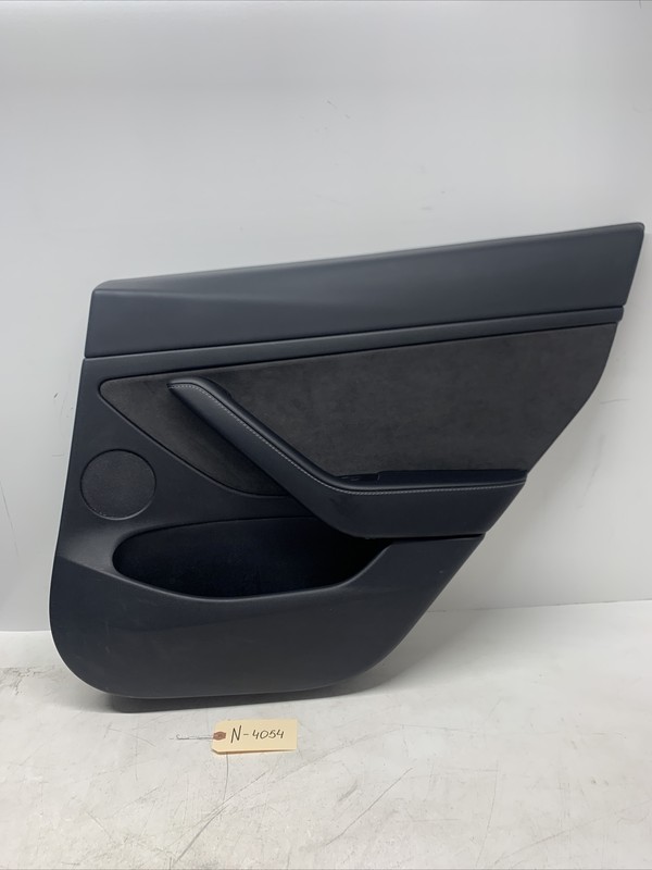 2017-2023 TESLA 3 REAR RIGHT SIDE DOOR TRIM PANEL BLACK 1608618-00-A OEM 4054 C1