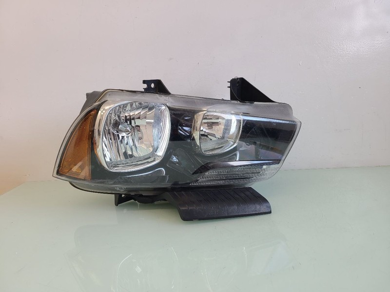 Passenger Headlight Police Package Halogen Fits 11-14 CHARGER 587140