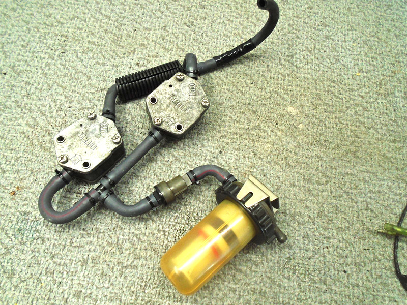 YAMAHA OX66 OUTBOARD 200 HP FUEL PUMP X2 w FILTER ASSY 6E5-24410-03 65L-24560-00