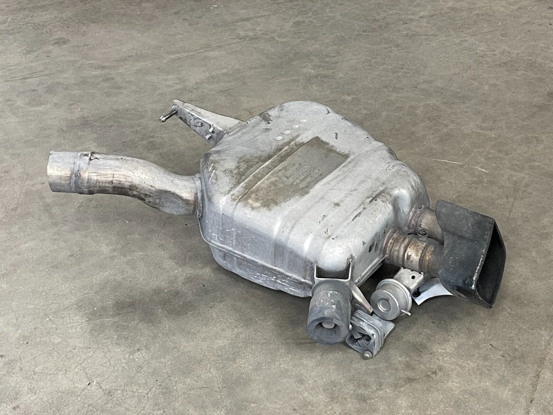 ⭐2012-2018 BMW 650I REAR LEFT DRIVERS SIDE EXHAUST MUFFLER PIPE OEM LOT2402