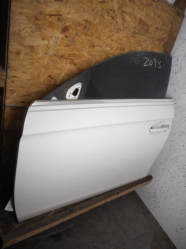 06 Mercedes Benz CLS500 Front Door Driver Left Assembly White OEM CLS550 CLS63