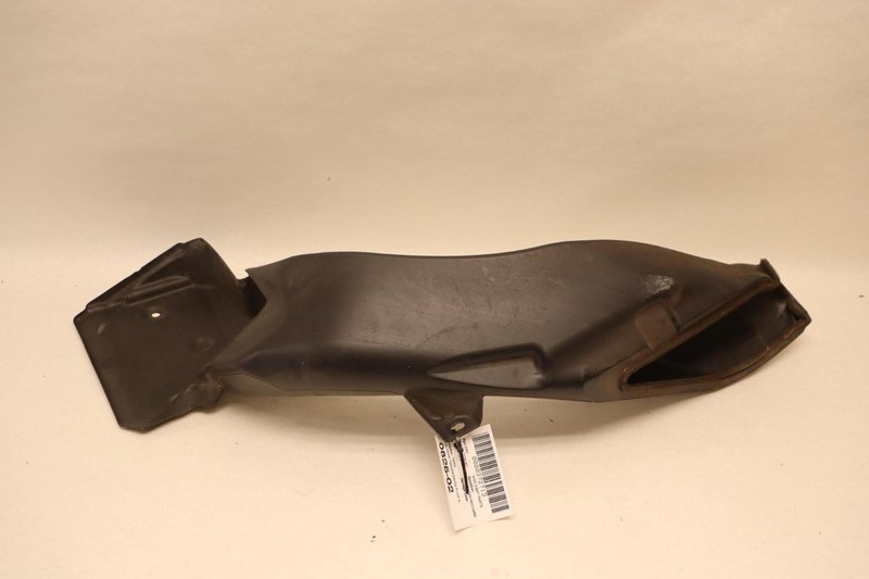 2014-2019 CHEVY CORVETTE REAR LEFT TRANSMISSION FLUID COOLER AIR DUCT BAFFLE OEM