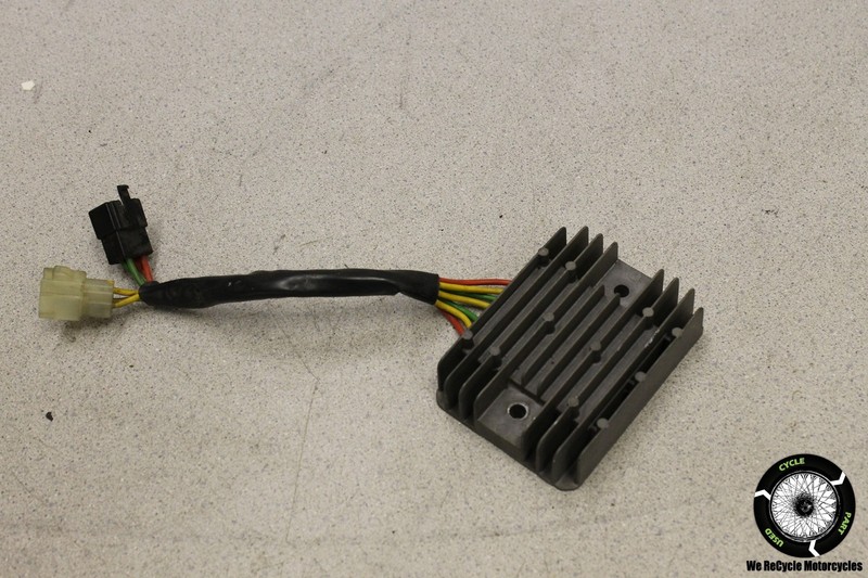 2004 DUCATI M 600 MONSTER VOLTAGE REGULATOR RECTIFIER M600 04