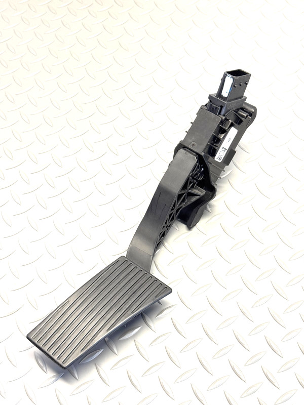 ✅ 2019-2026 Jeep Wagoneer RAM 1500 5th Gen ACCELERATOR GAS PEDAL Mopar OEM