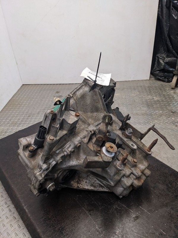 Manual Transmission 1.7L SOHC Vtec Canada Market Si Fits 01-05 CIVIC 1180408