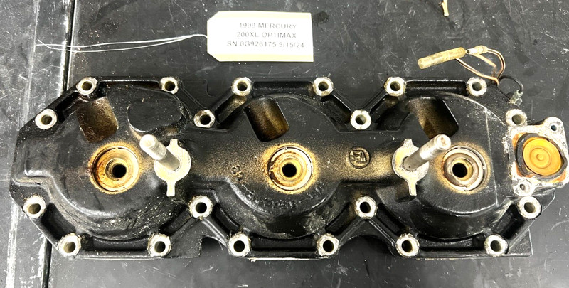 MERCURY DFI 200HP CYLINDER HEAD ASSEMBLY / STARBOARD SIDE 903-850275 FRESHWATER!