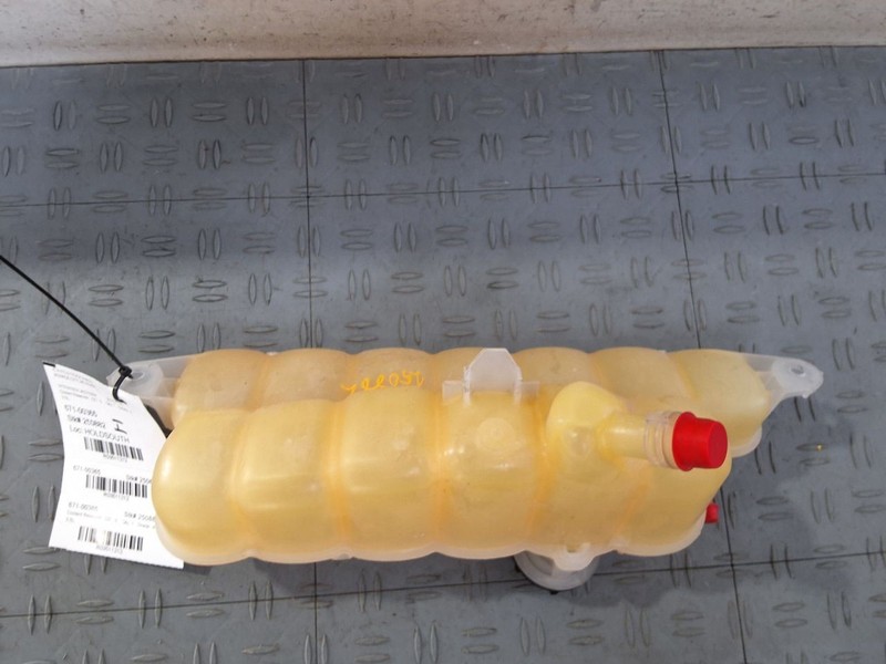 Coolant Reservoir Fits 15-23 FORD F150 PICKUP 3511212