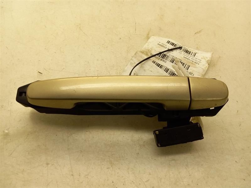 01-07 TOYOTA HIGHLANDER REAR PASSENGER RIGHT EXTERIOR DOOR HANDLE