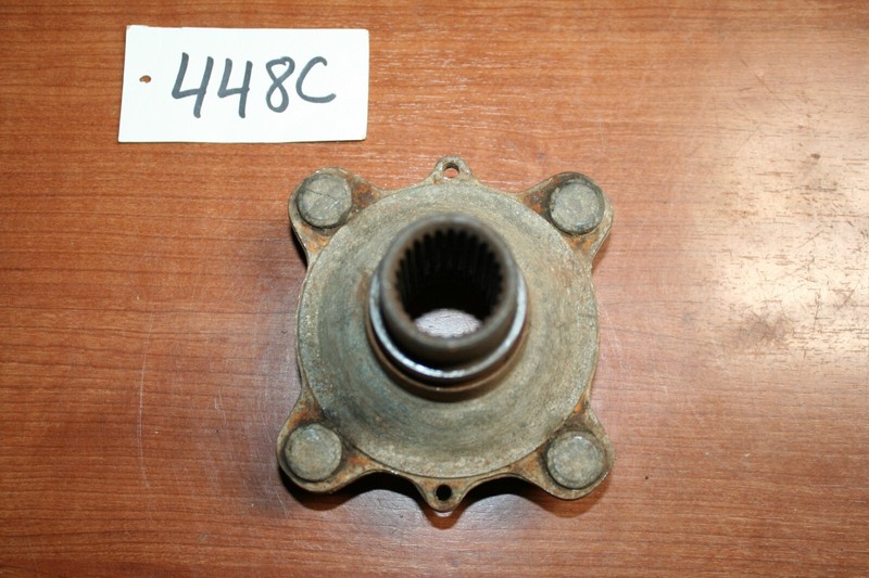 1985 Honda ATC 250SX Rear Wheel Axle Hub Right OEM 85 H