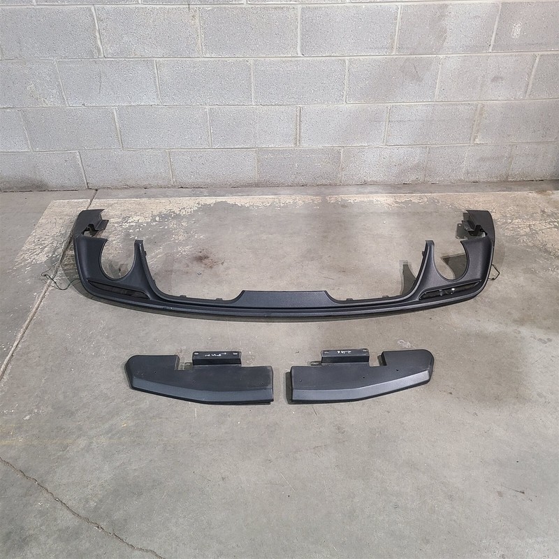 15-17 Mustang GT Rear Bumper Lower Exhaust Valance Oem Aa7452