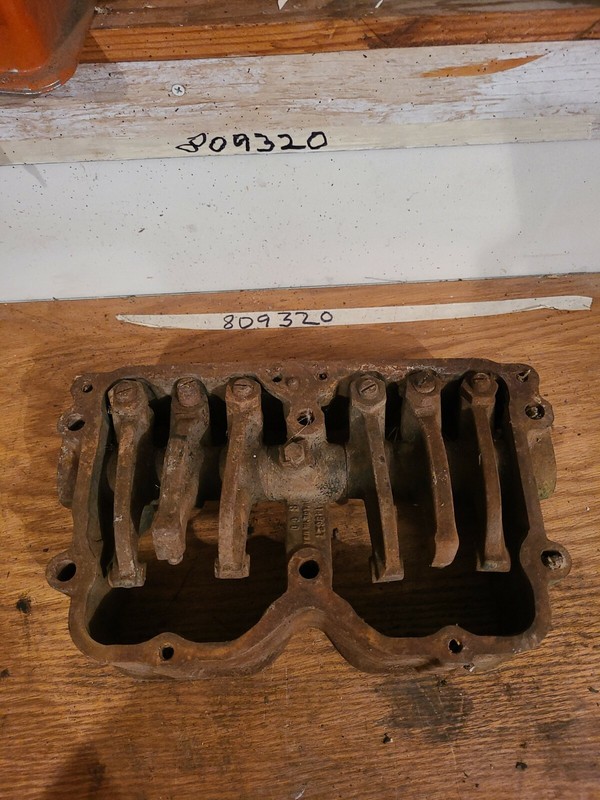 CUMMINS Rocker Arm Box Housing Assembly149627 #2