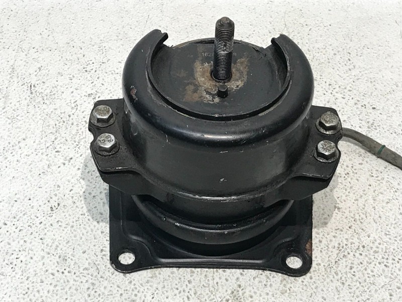 01-06 Acura MDX Left Engine Support Motor Mount Rubber OEM 1628ZA4519