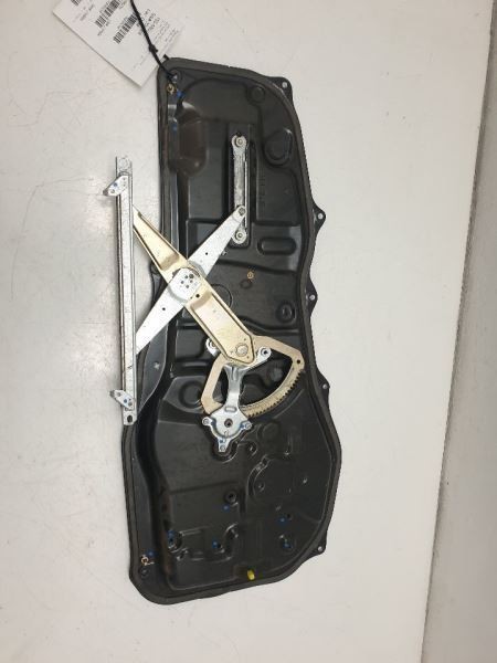 04-10 TOYOTA SIENNA REAR LEFT PASSENGER DOOR WINDOW REGULATOR