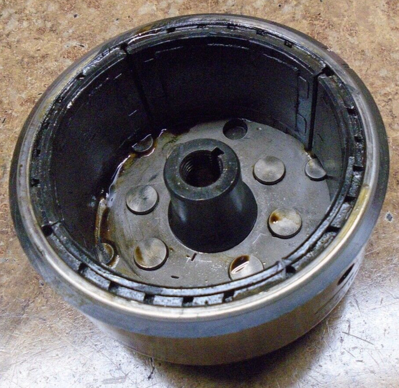 1982 Honda XL185 XL 185 S Dirt Bike Engine Alternator Rotor Flywheel Magneto J8