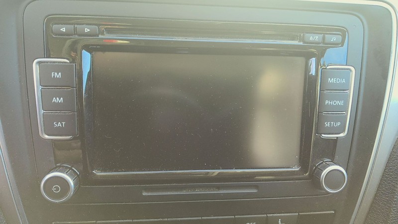 Audio & Visual Equip.(radio) VW PASSAT 15