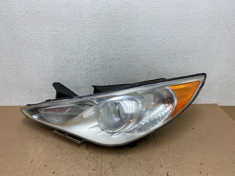 2011 - 2014 Hyundai Sonata Left Driver Lh Side Headlight Halogen AE6576 DW