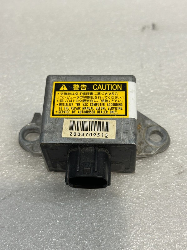 2004 Lexus GX470 Yaw Rate Sensor PN 89183-60010 OEM