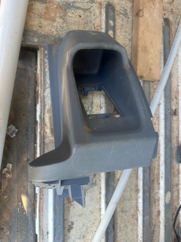 15-19 FORD TRANSIT 150 250 350 OEM RH DASH PANEL TRIM PANEL W/ CUP HOLDER