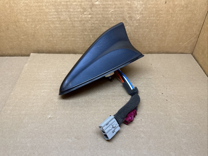 2013-2018 Santa Fe Sport Shark Fin Antenna Marlin Blue Metallic 96210-4Z100W7U