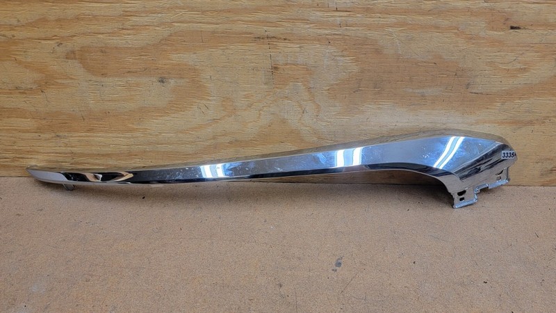 2021 2022 Mitsubishi Outlander Garnish Front Upper Bumper Trim Right Passenger