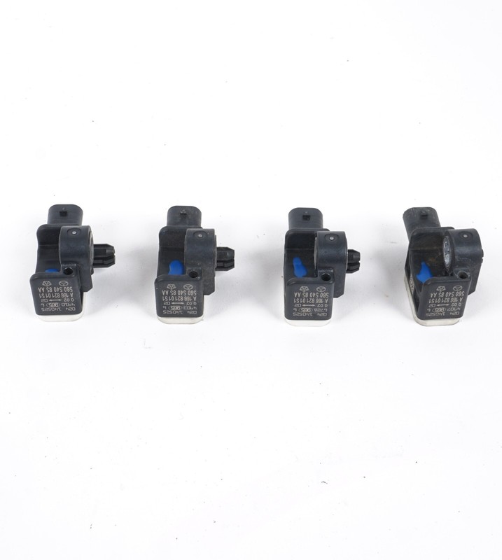 2014-2019 MASERATI GHIBLI SENSORS SET OF 4 56054085AA OEM