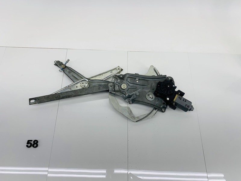 96-02 BMW Z3 E36 ROADSTER FRONT RIGHT PASSENGER SIDE DOOR WINDOW REGULATOR OEM