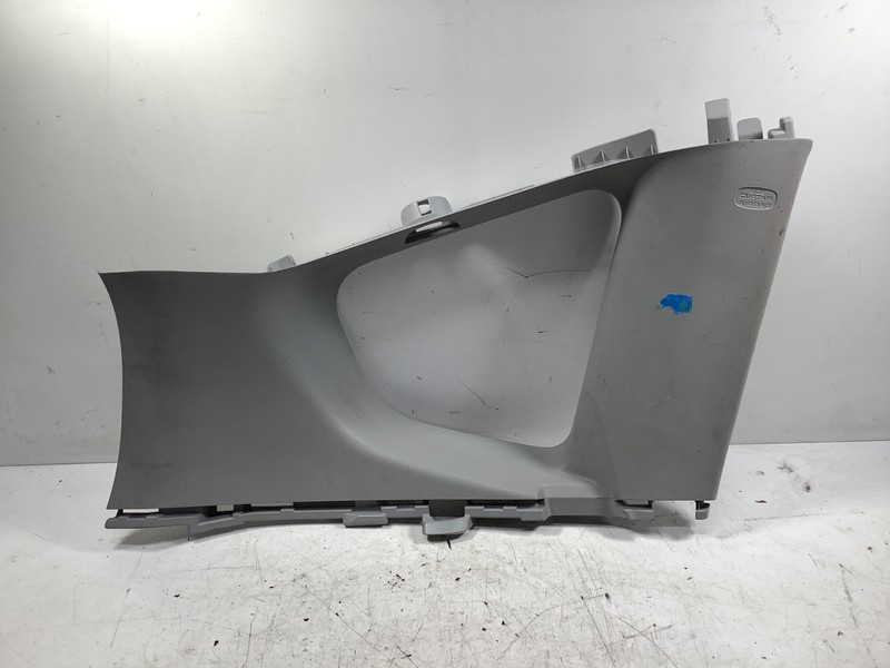09-011 Honda FIT Garnish Assy., L. Quarter Pillar Gray 84181-TF0 OEM