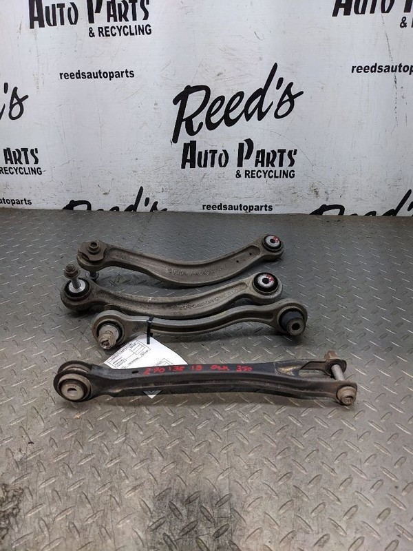 Passenger Lower Control Arm Rear SET OF 4 Fits 08-23 MERCEDES C-CLASS 1092199