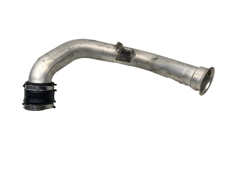 17-20 MERCEDES E400 E450 W213 3.0L INTERCOOLER LEFT AIR HOSE PIPE OEM #A0.60