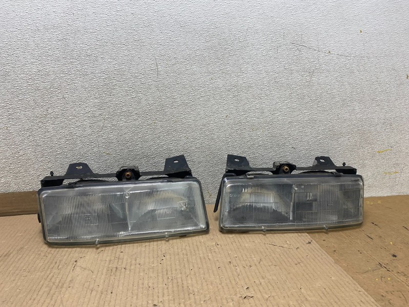 1989 to 1993 Pontiac Trans Sport Left+Right Set Headlight U2643 PS