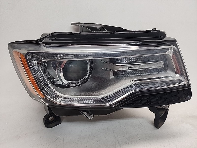 14 - 2016 Jeep Grand Cherokee OEM Headlight Xenon HID Right Passenger AFS RH