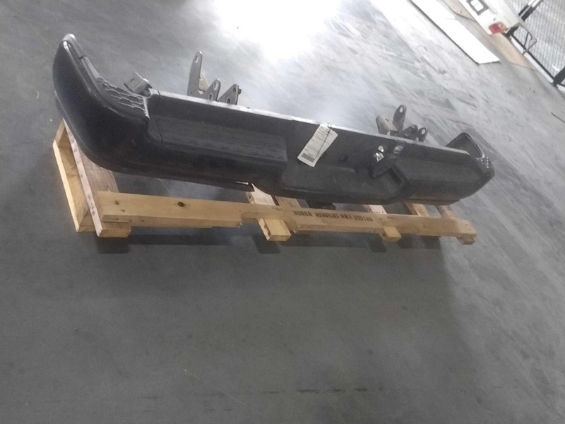 2022 RAM 1500 Pickup White Bumper Assembly OEM Used SCUFFS & SCRATCHES