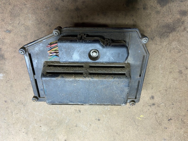 1994 1995 Dodge Intrepid Concorde Engine Computer Control ECM ECU M5117OEM DG