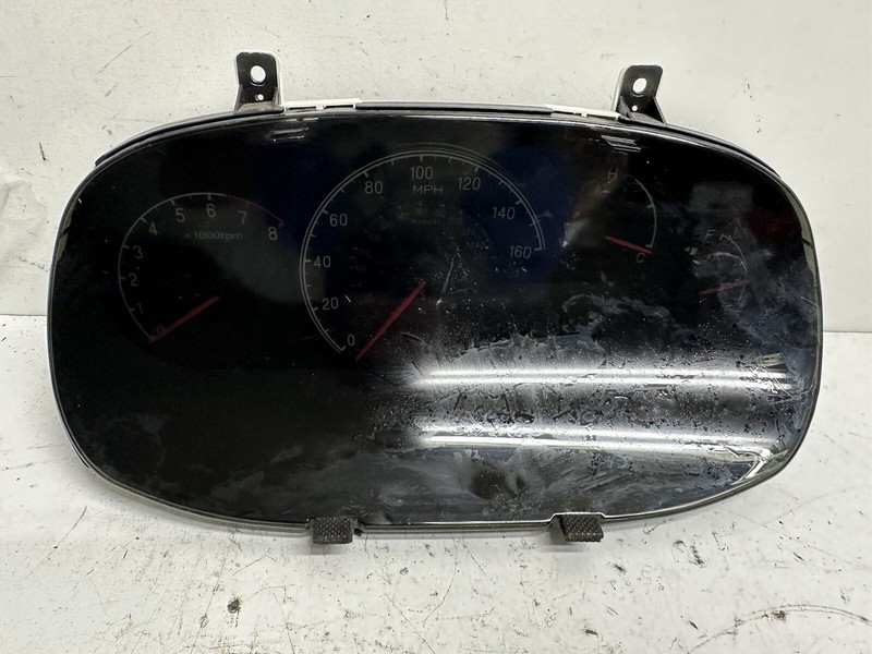 2006 Hyundai Azera Cluster Speedometer tach gauges instrument panel oem