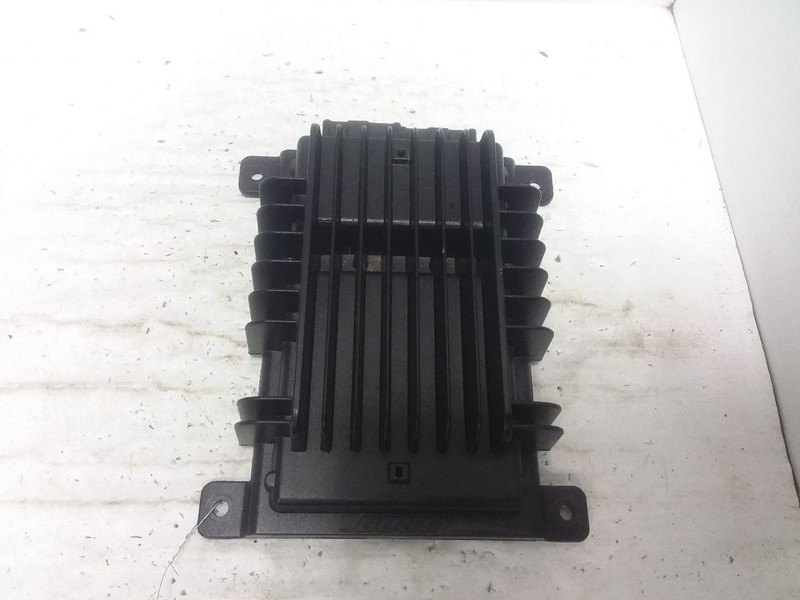Bose Radio Amplifier VIN J 1st Digit Japan Built Fits 14-16 ROGUE 280604BA0A