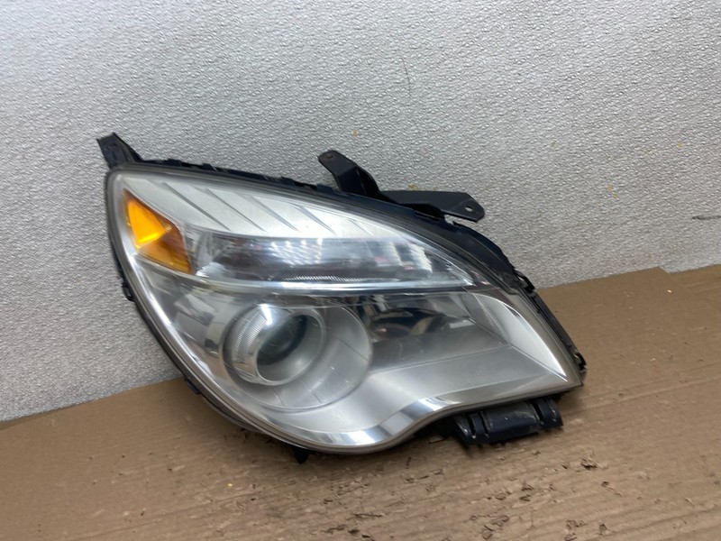 2010-2015 Chevrolet Equinox Right Passenger Halogen Projector Headlight AB1647