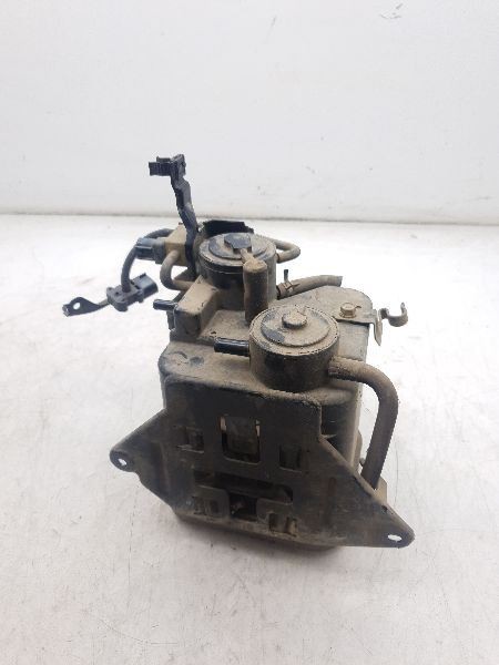 1998 TOYOTA SIENNA V6 FUEL VAPOR CANISTER ASSEMBLY