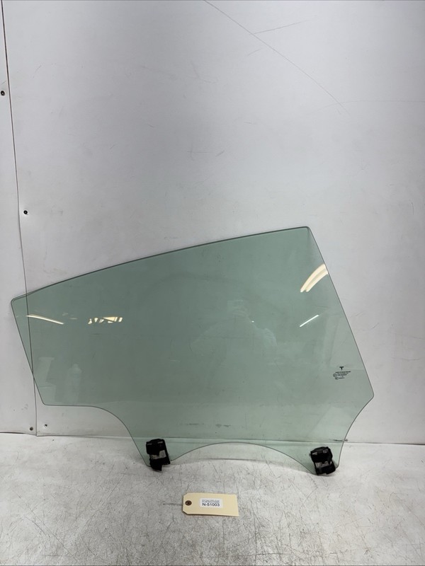 17-23 Tesla Model 3 Rear Passenger Side Door Window Glass Right 51003 S1