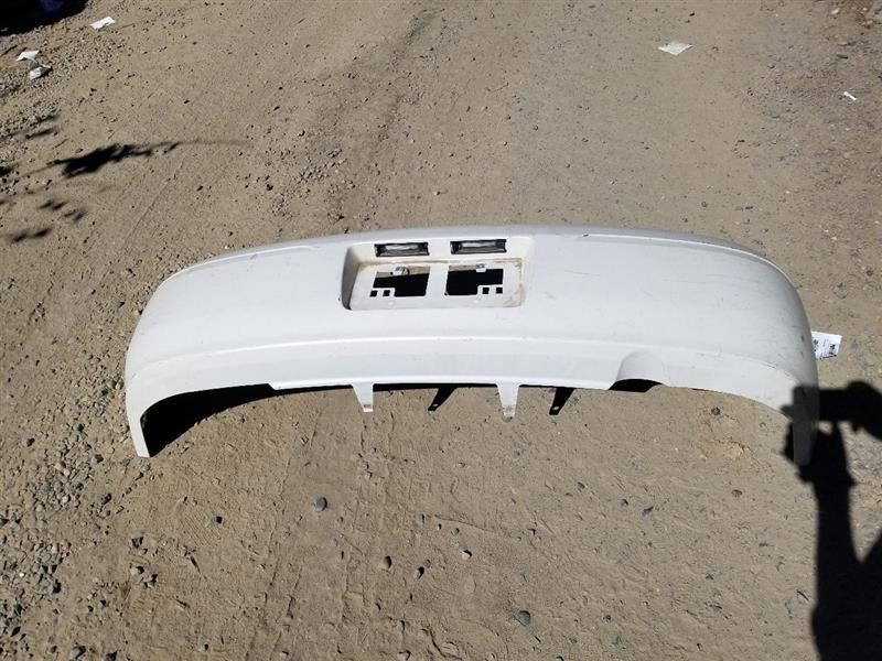 99 00 01 02 03 TOYOTA SOLARA SLE REAR BUMPER WHITE SCRATCHES