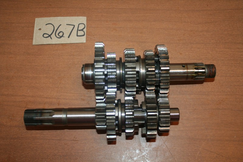 2002 Suzuki GZ250 Transmission Gears Mainshaft Countershaft Clusters OEM 02 A