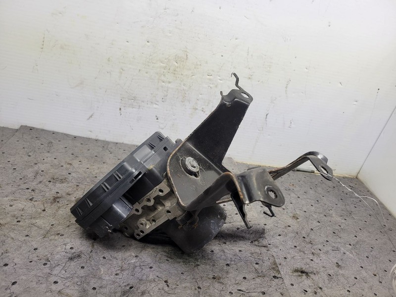 Anti-Lock Brake Part Actuator And Pump Assembly Fits 14-16 HIGHLANDER 1702133