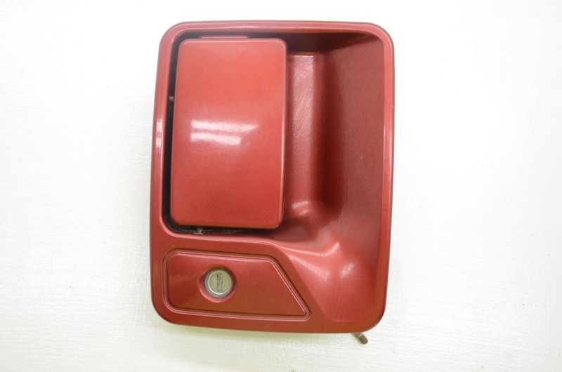 00-05 EXCURSION 6.8L Red Passenger Right Front Exterior Door Handle