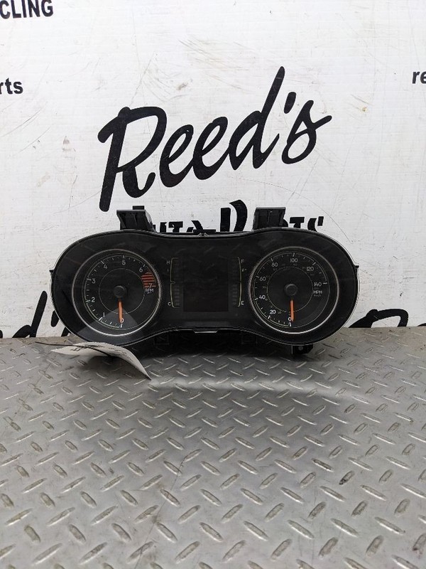 Speedometer Cluster 140 MPH 3.5" Screen Fits 17-18 CHEROKEE 1157597