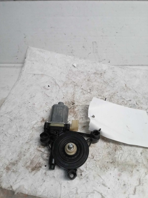 2018 Audi S5 Window Regulator Front Right Black Used OEM NJ25-21513-532787